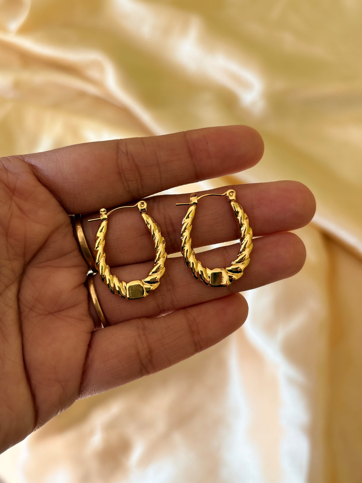 Antitarnish Hoop