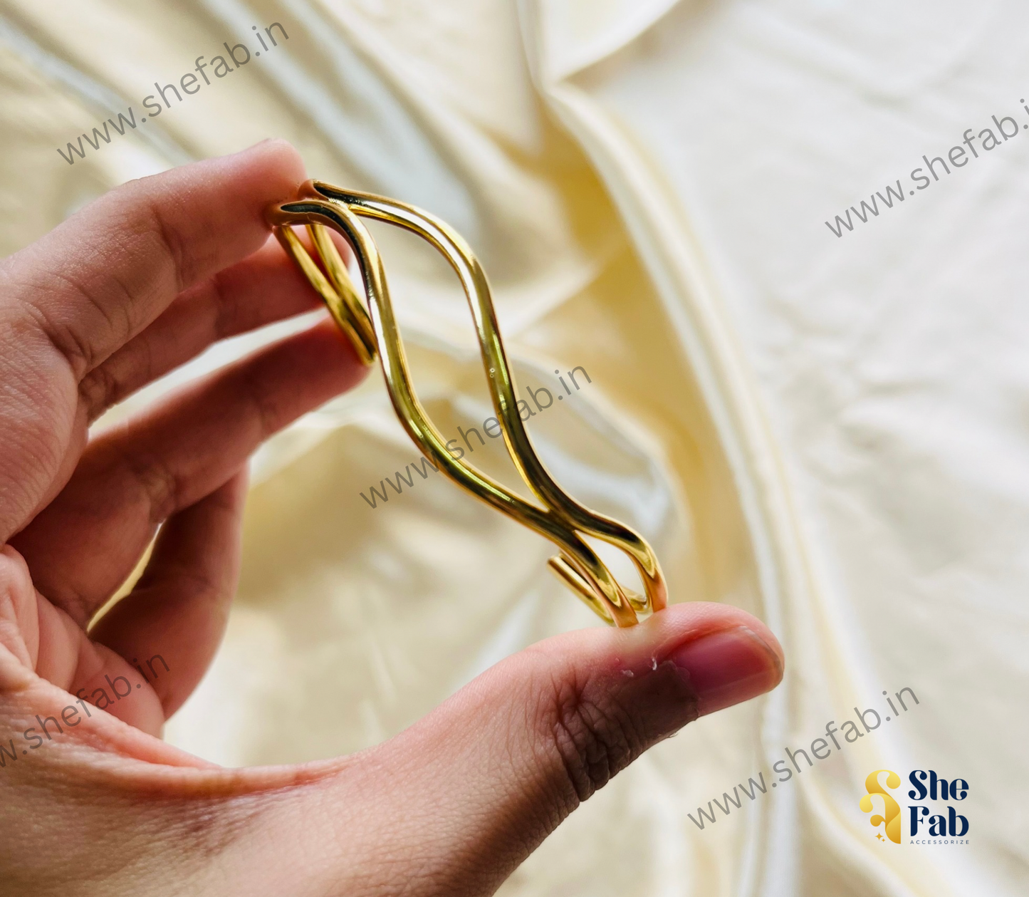 Anti Tarnish Bracelet (Gold)