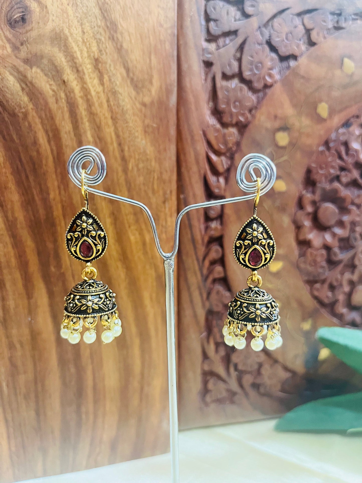 Premium Gold Oxidised hook