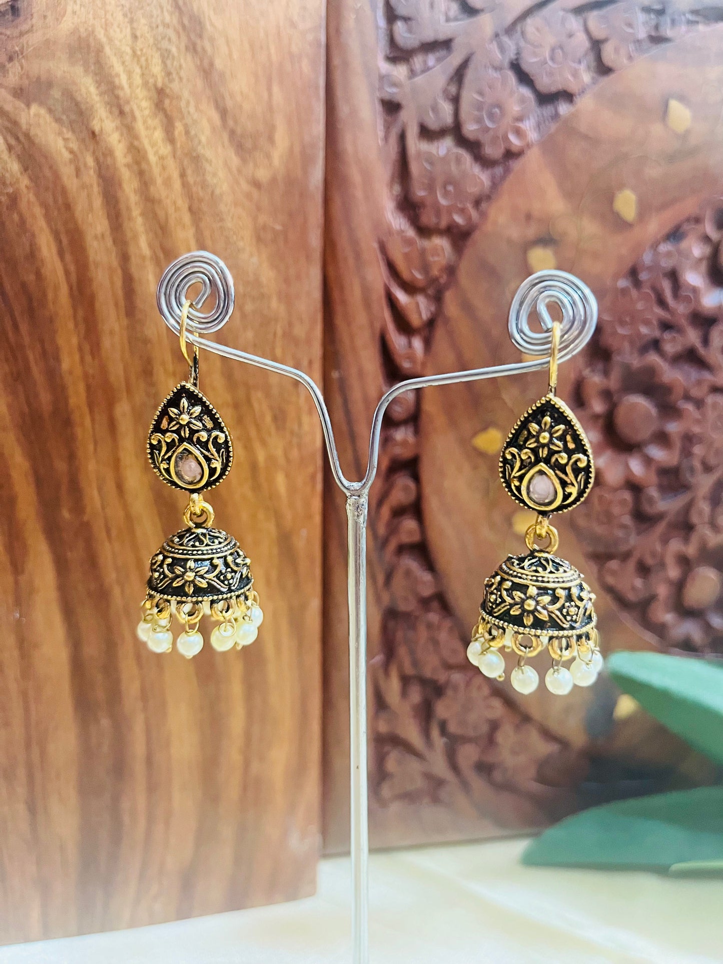 Premium Gold Oxidised hook