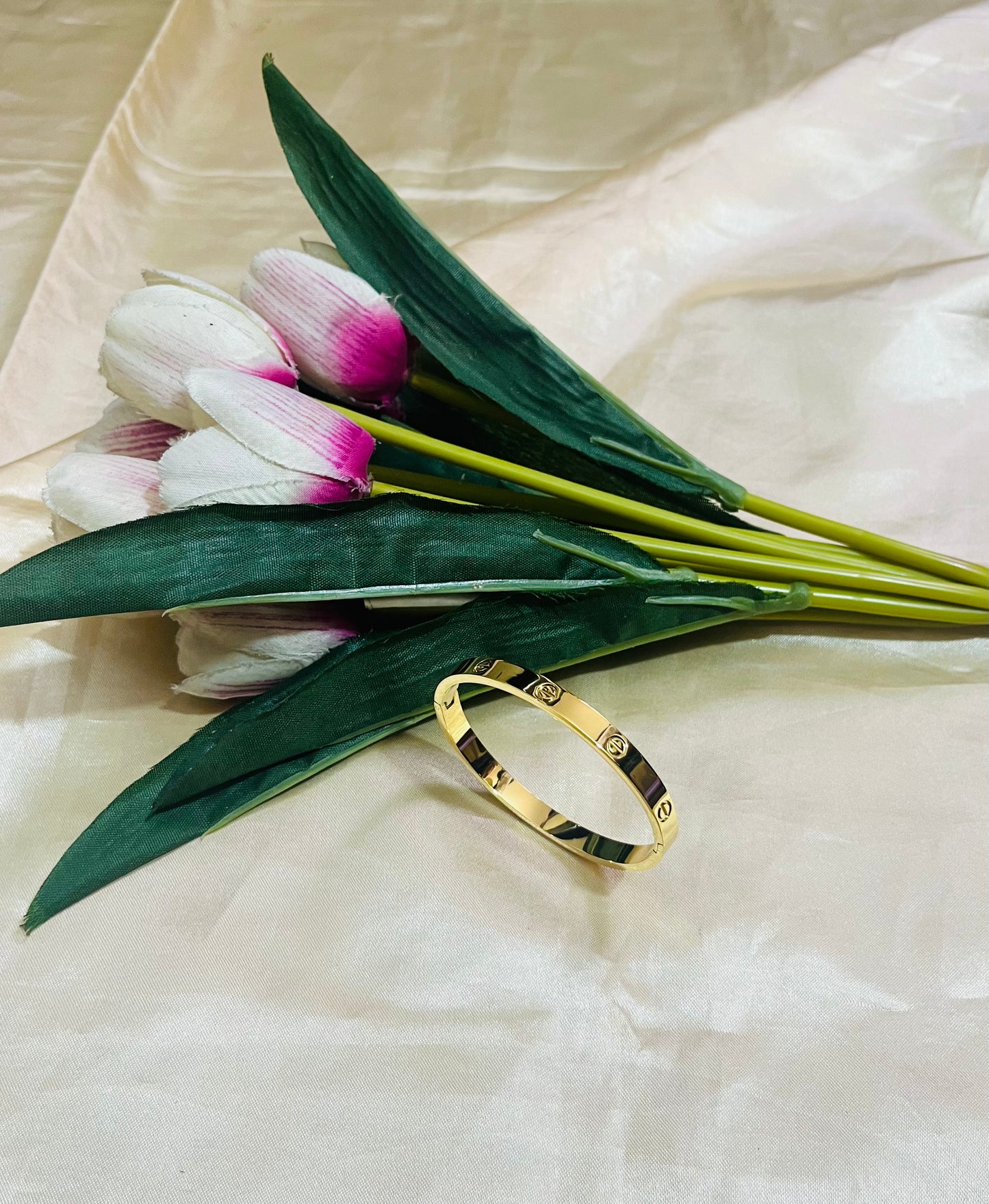 Anti-tarnish Cartier Bracelet(Gold)