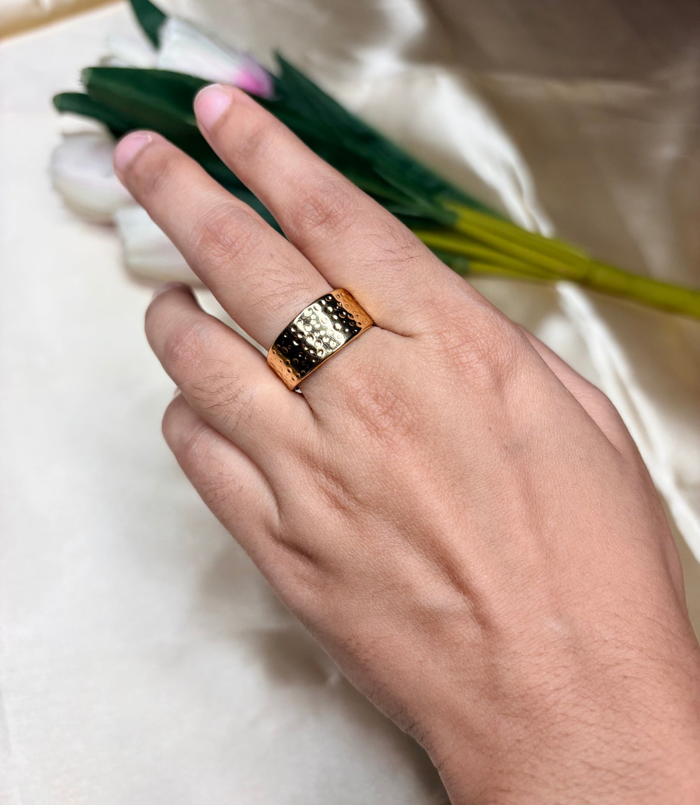 Statement Ring(Adjustable Size)