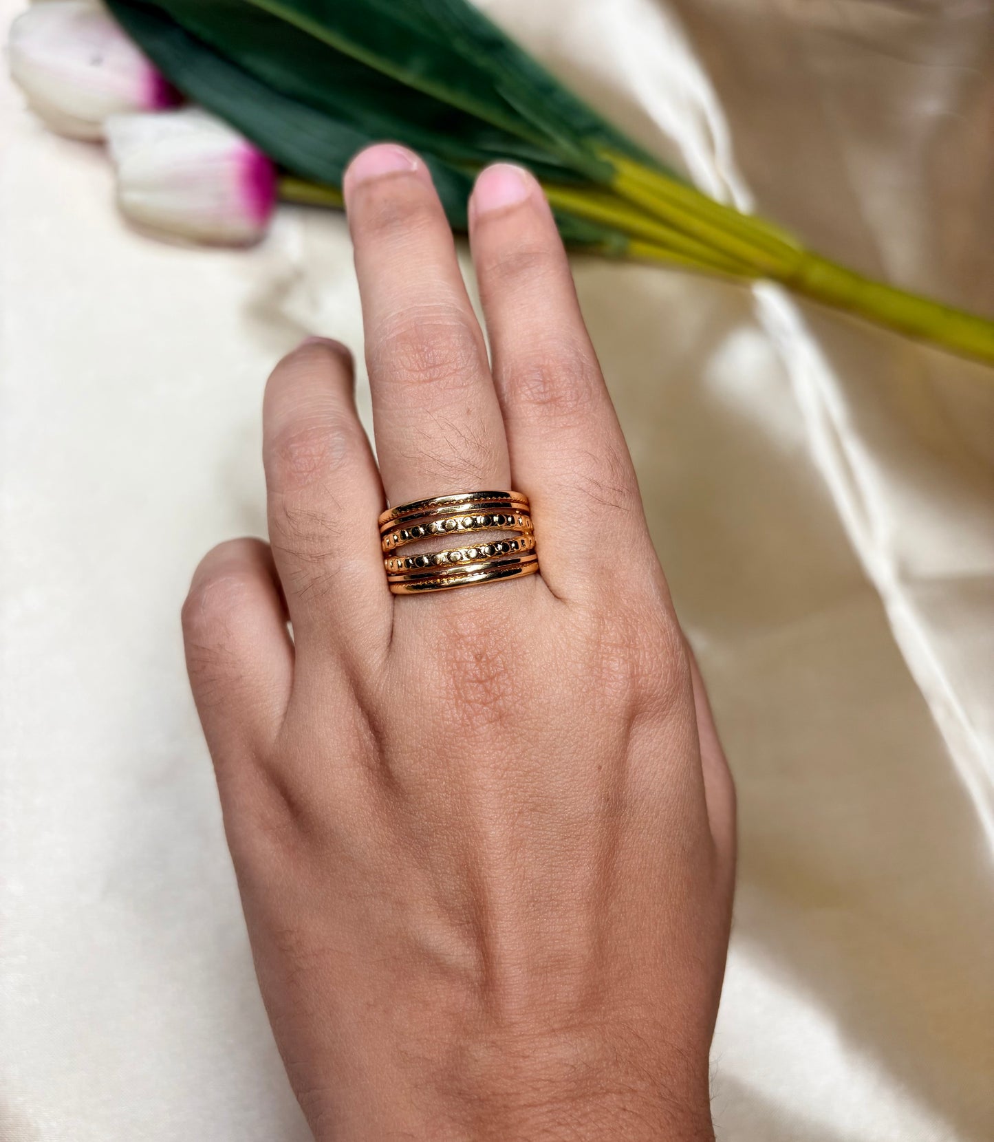 Bold layered Ring(Adjustable Size)