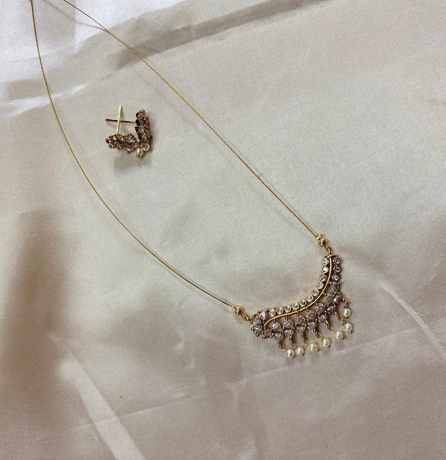 AD pendent invisible necklace with Earrings