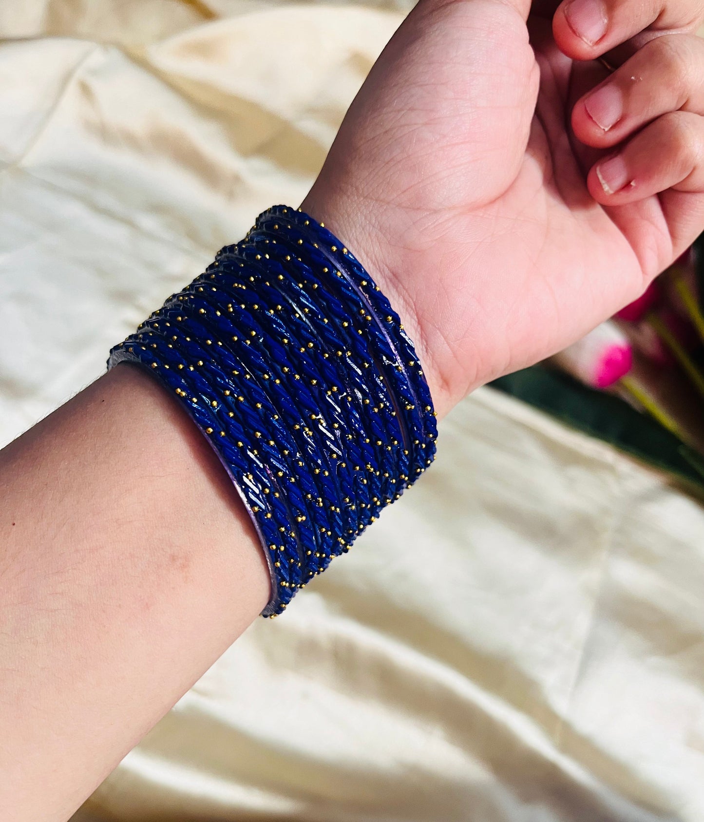 Premium tilted stone design Raindrop bangle(2.4)
