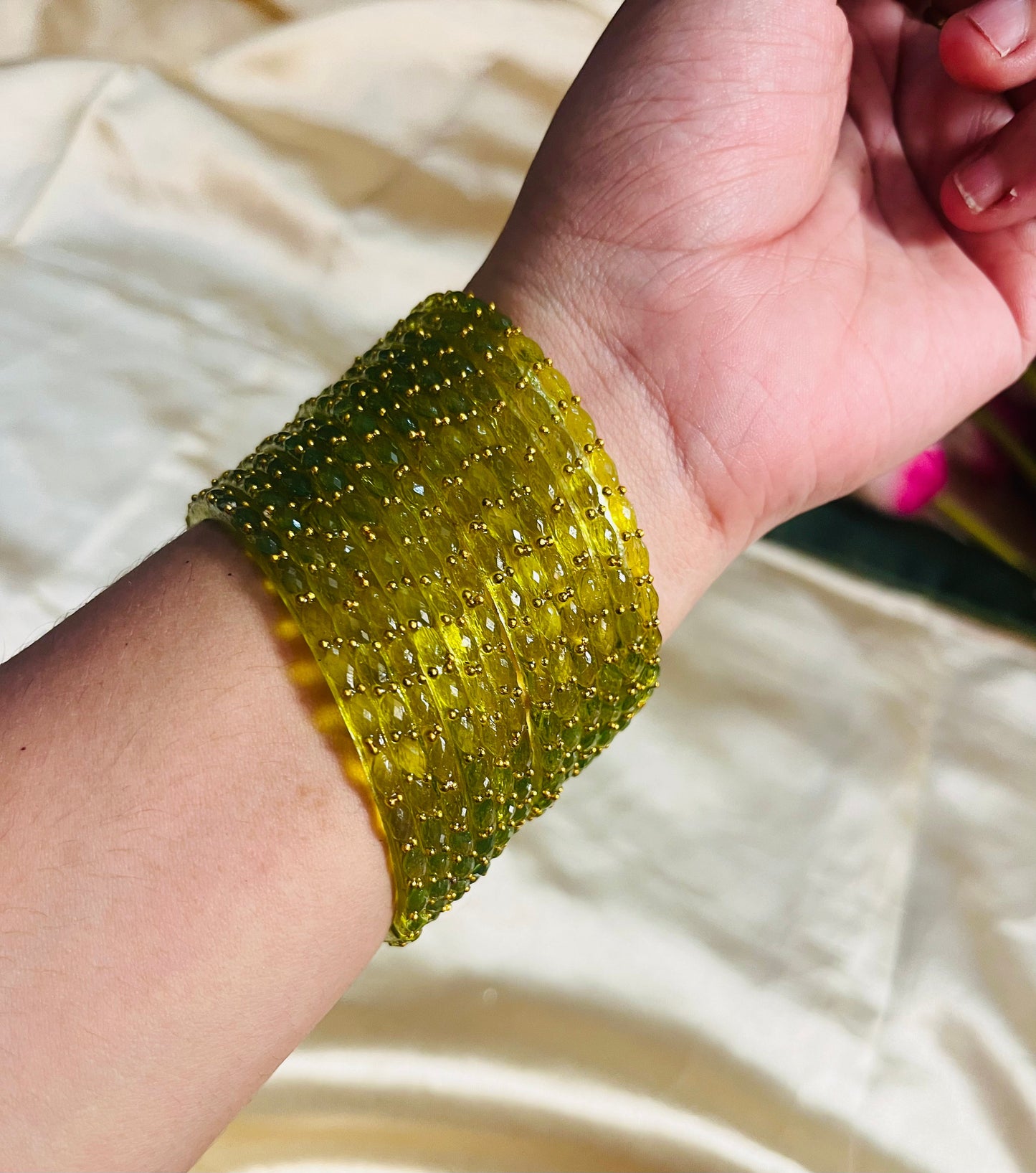 Premium Raindrop bangle(2.4)