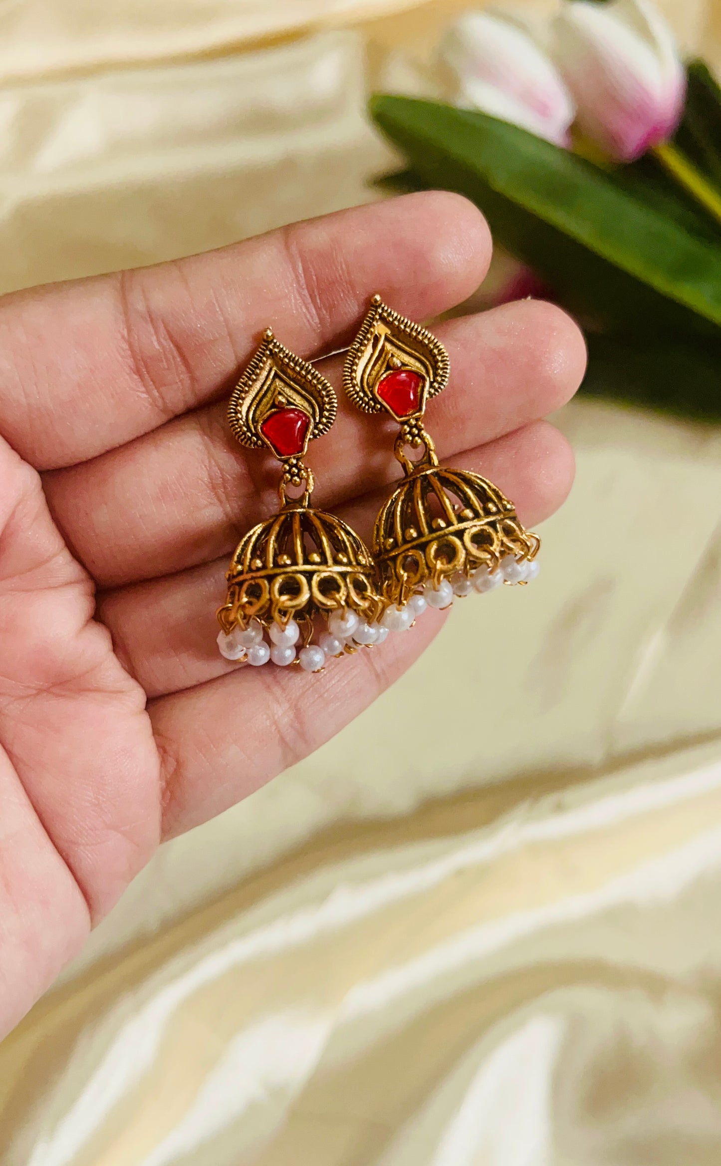 Weightless Baby Stud Jhumka