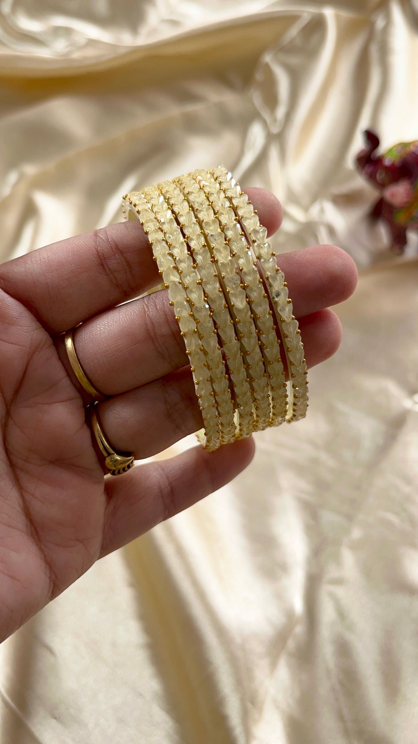 Heart Drop Bangle