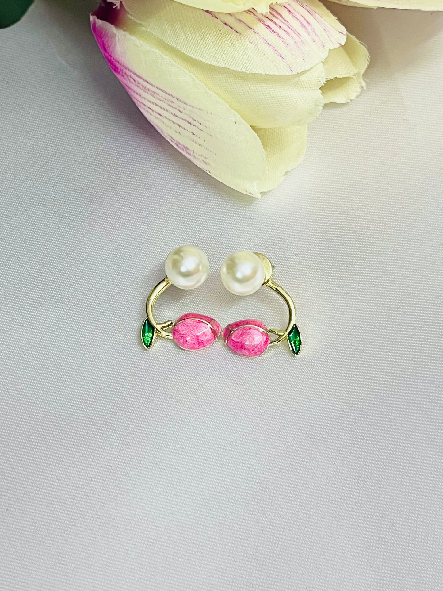 Korean Floral Pearl Stud