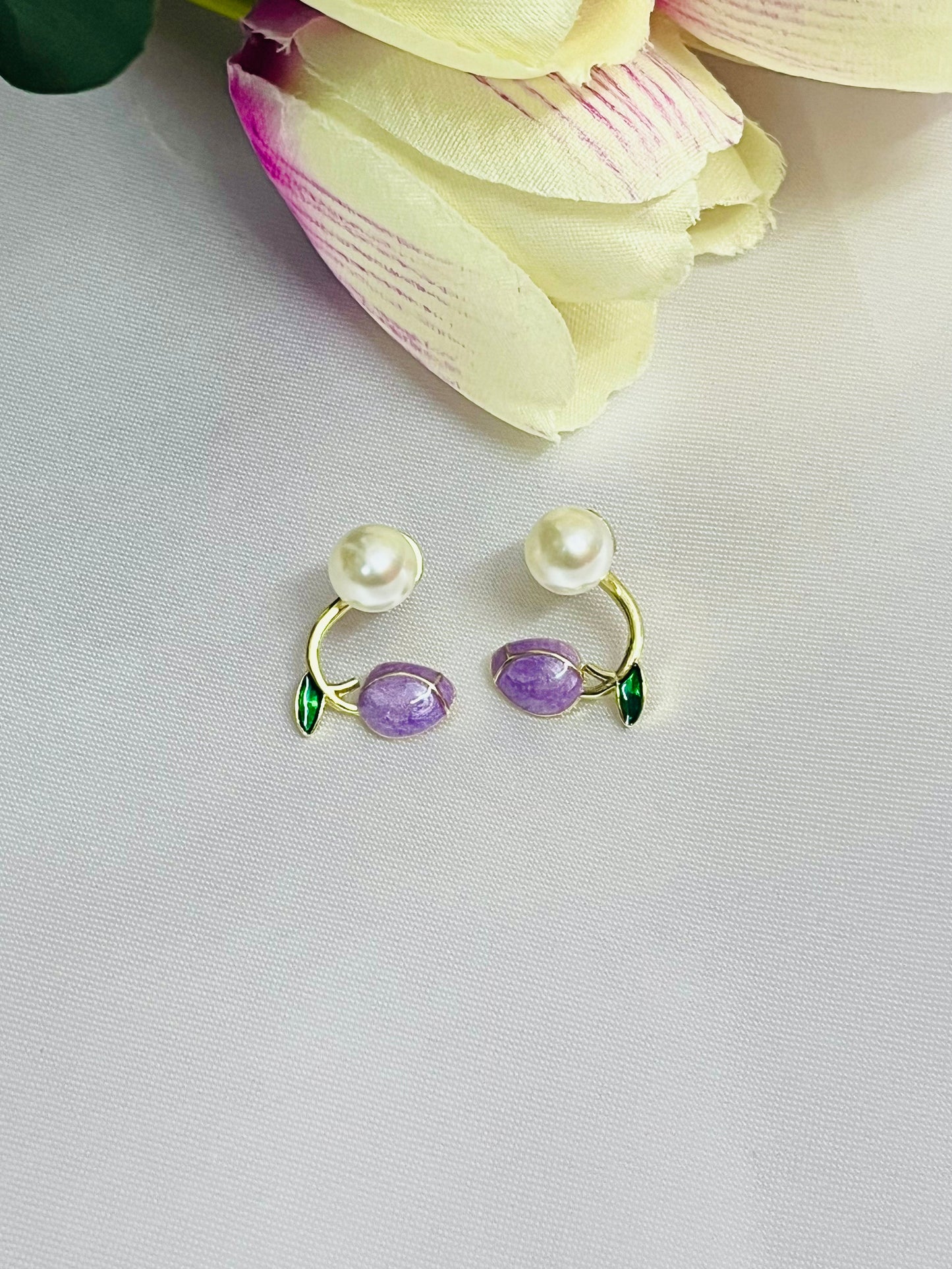 Korean Floral Pearl Stud