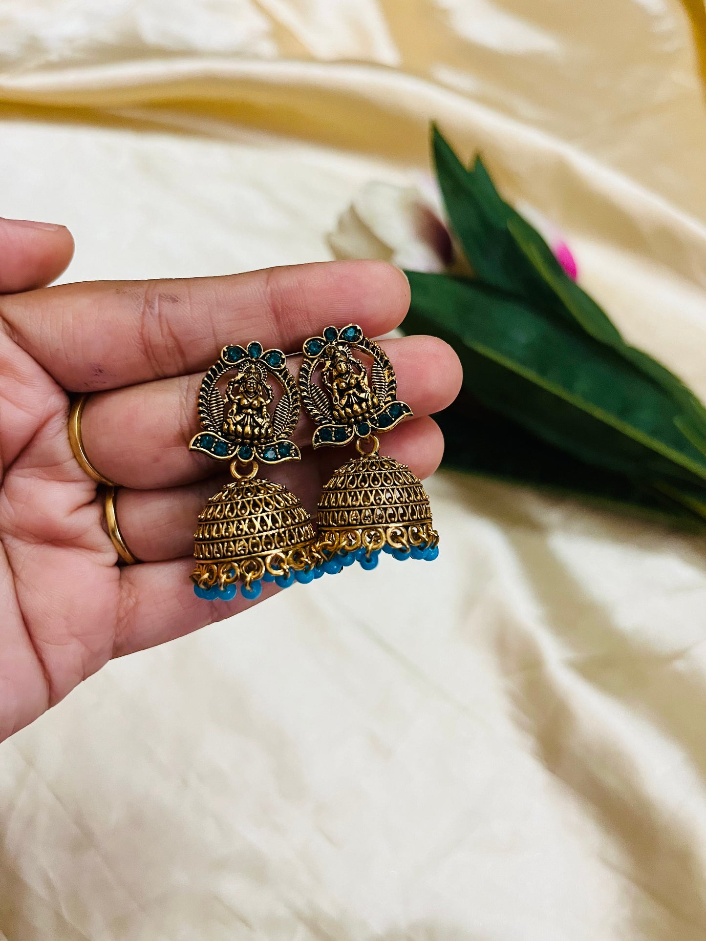 Lakshmi Jhumka