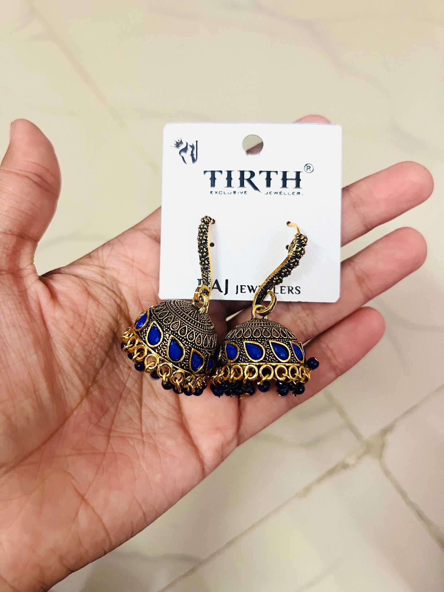 Functionwear Hook Jhumka