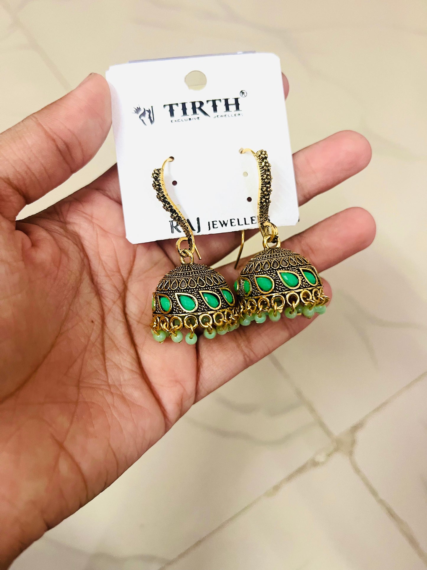 Functionwear Hook Jhumka