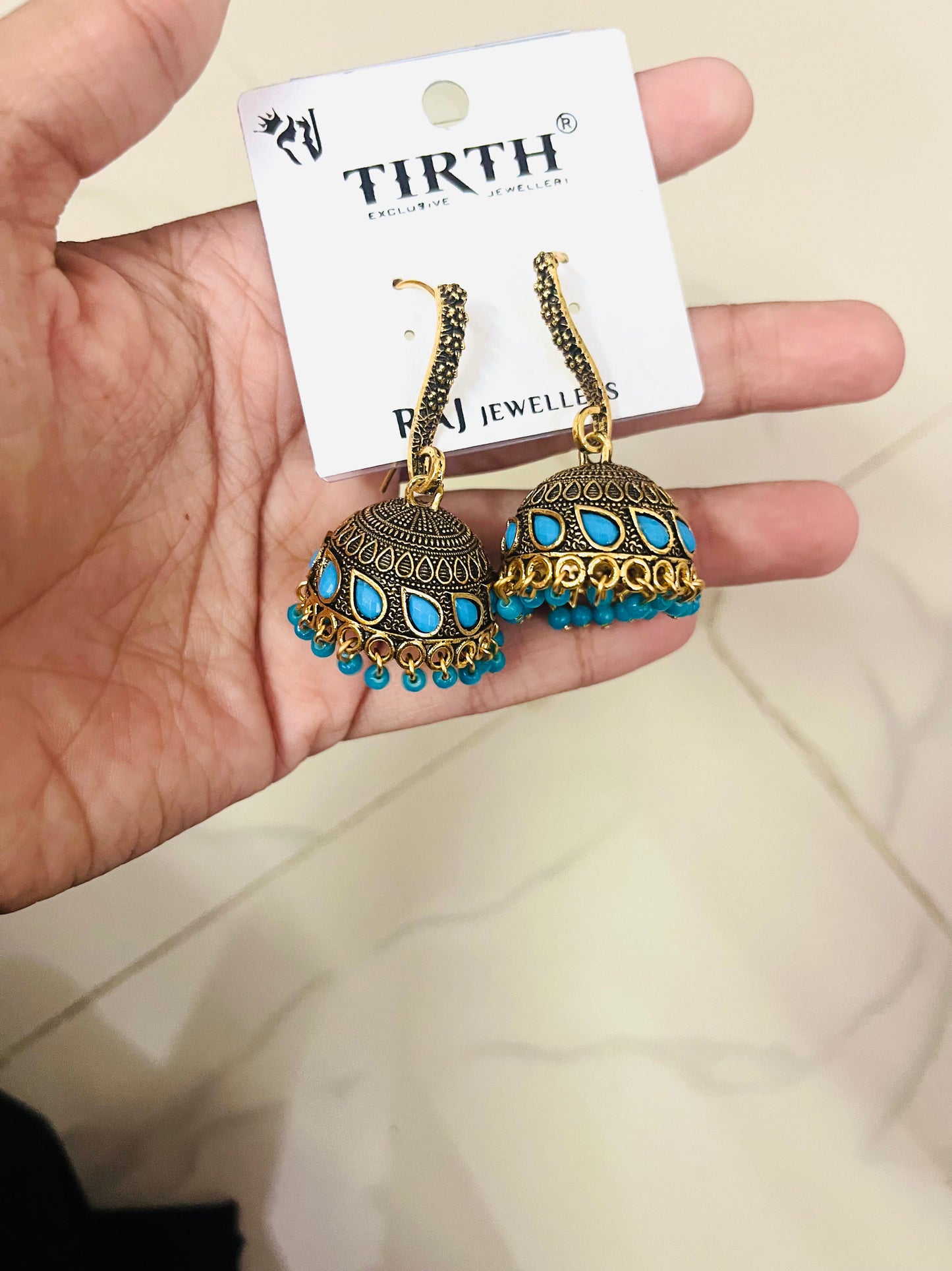 Functionwear Hook Jhumka