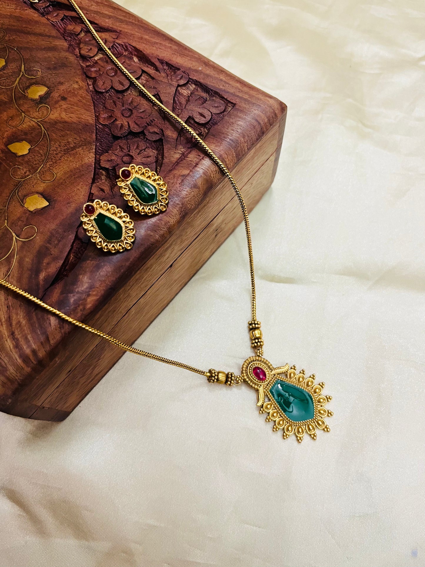 Palakka Chain Set