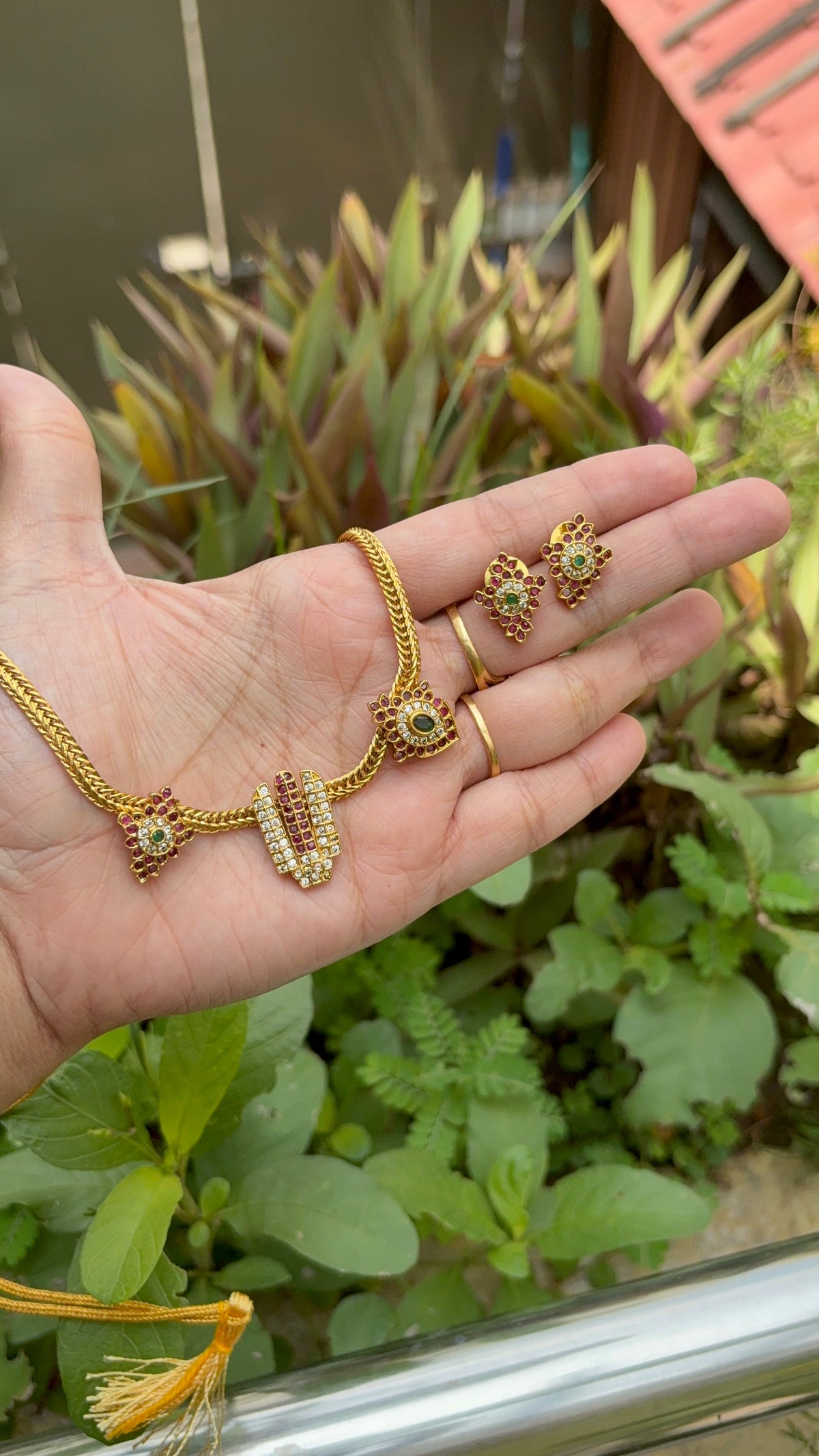 Lord Perumal Attigai neckpiece