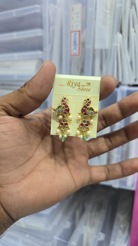 Jadau peacock earring