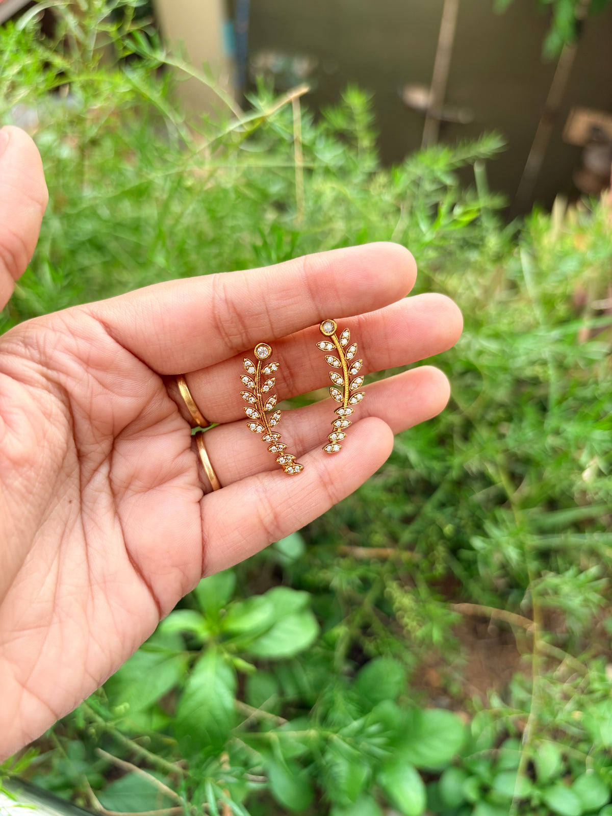 White Leafy EarCuff