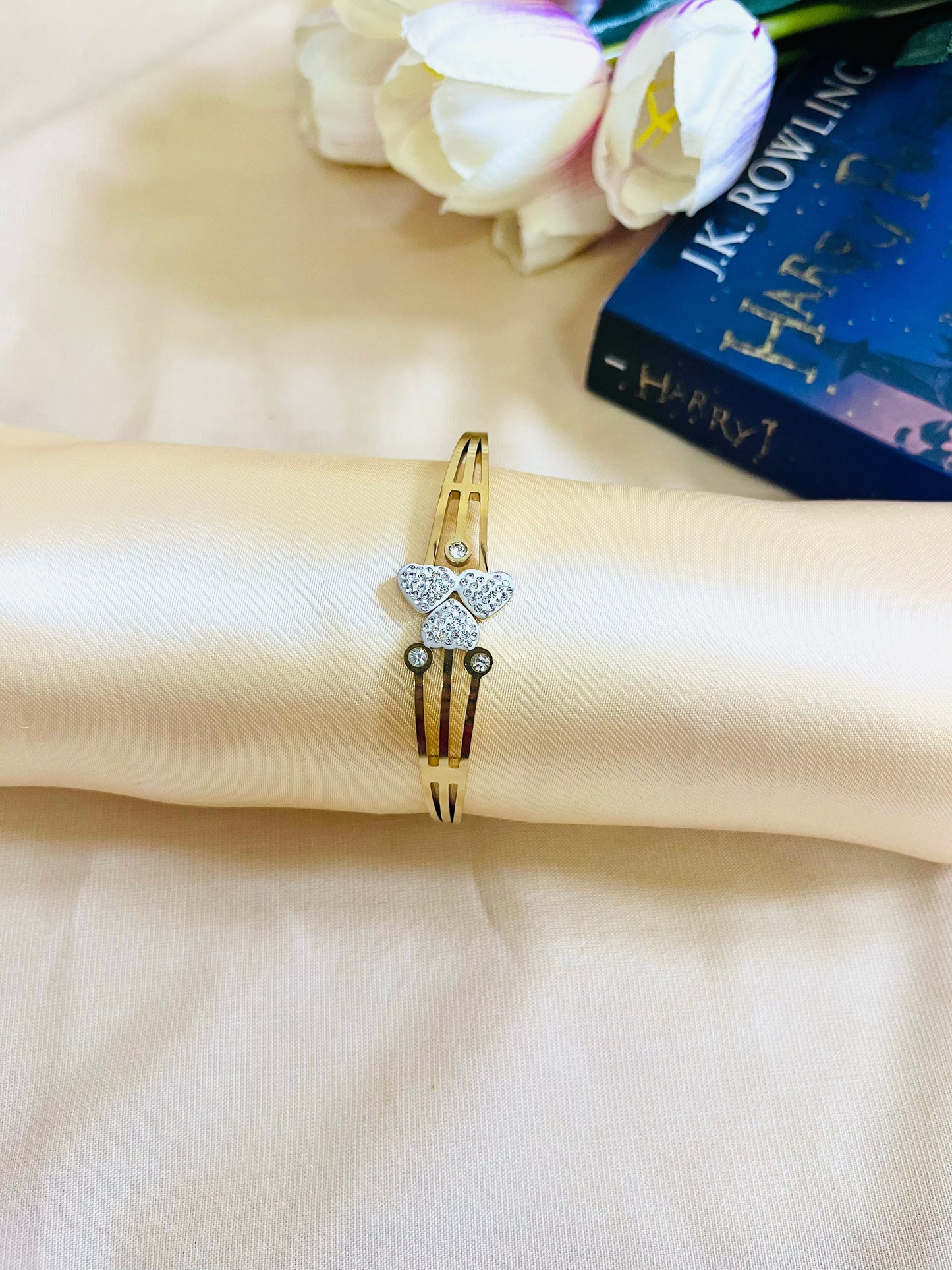Anti-tarnish 3 hearts  Bracelet (Gold)