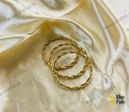 Kids Bangle Type Anti Tarnish Bracelet (Gold)