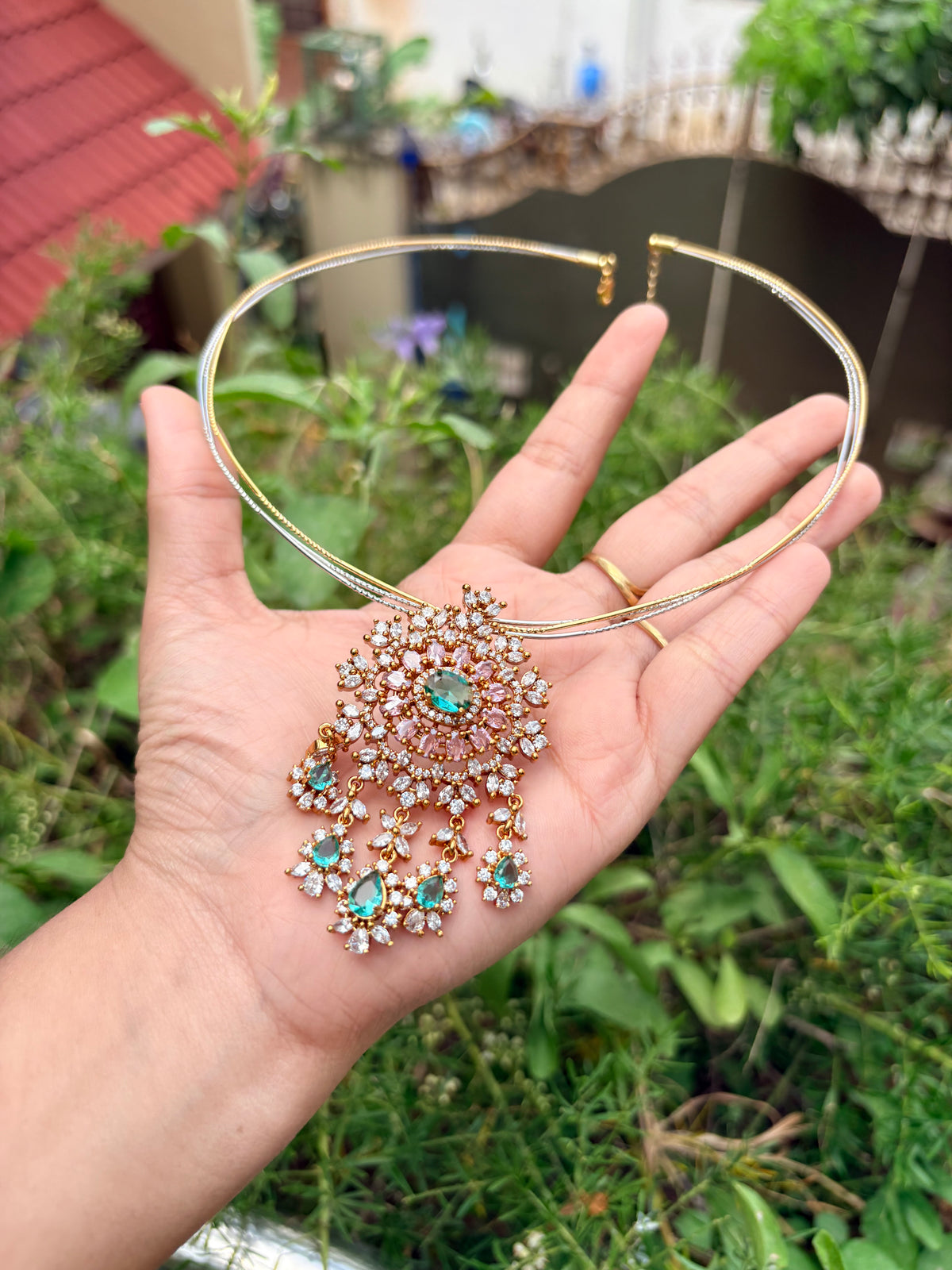 Pendent Hasli
