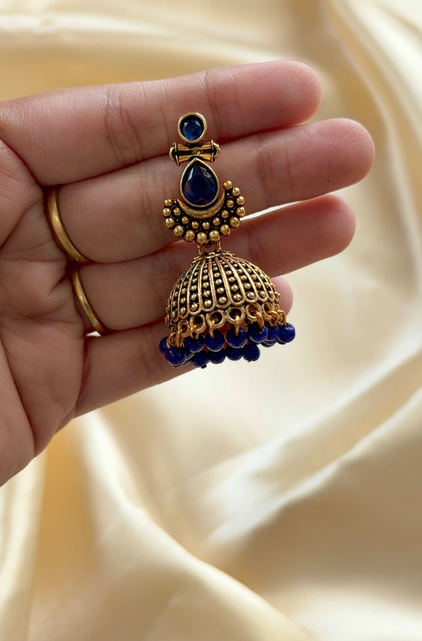Function wear Jhumka
