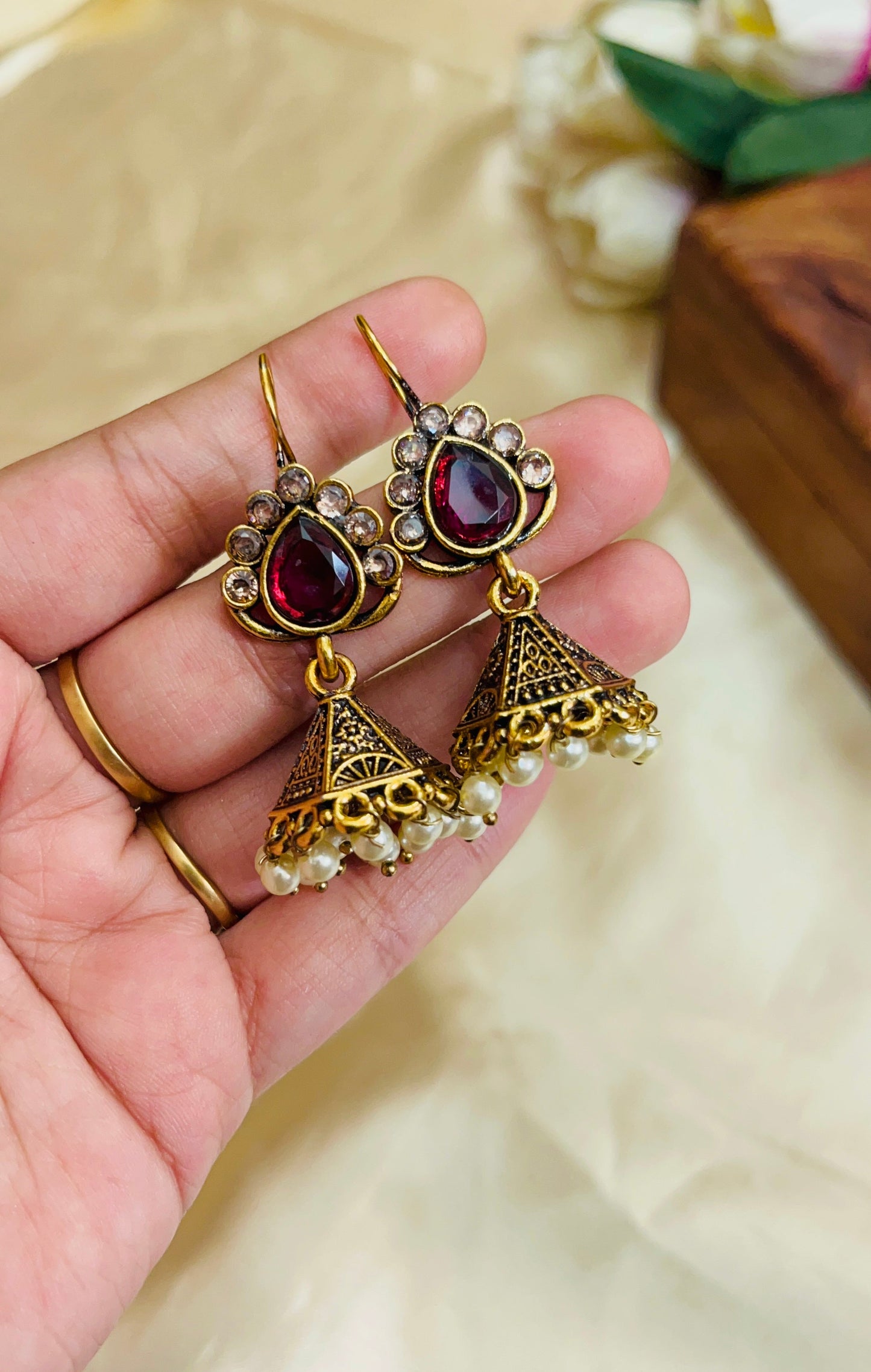 Premium Gold Oxidised hook