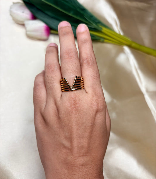 V Gold Ring(Adjustable Size)