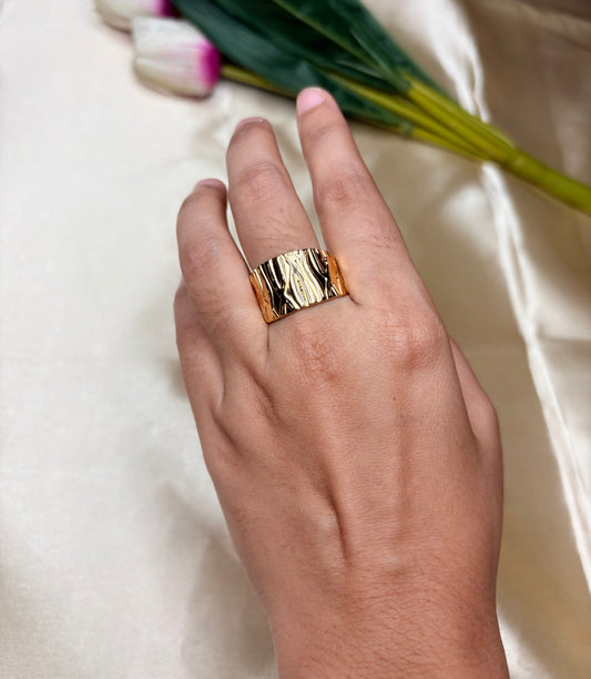 Bold Statement Ring(Adjustable Size)