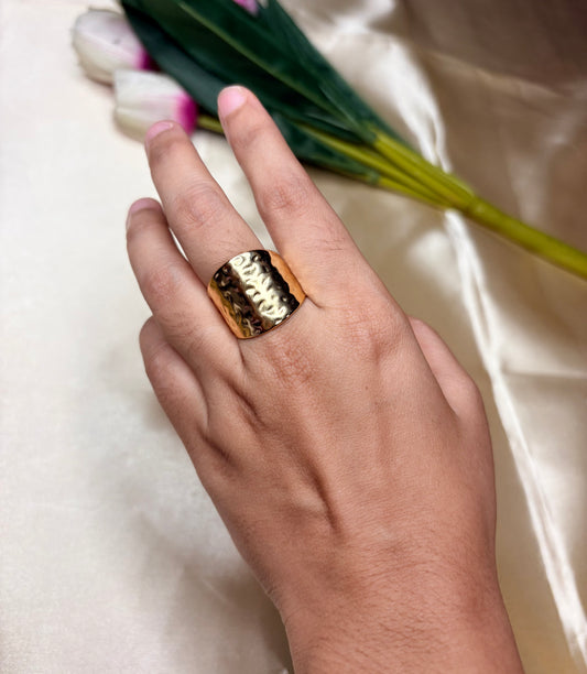 Bold Statement Ring(Adjustable Size)