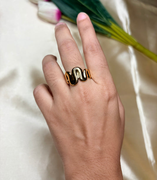 Wavy Ring(Adjustable Size)