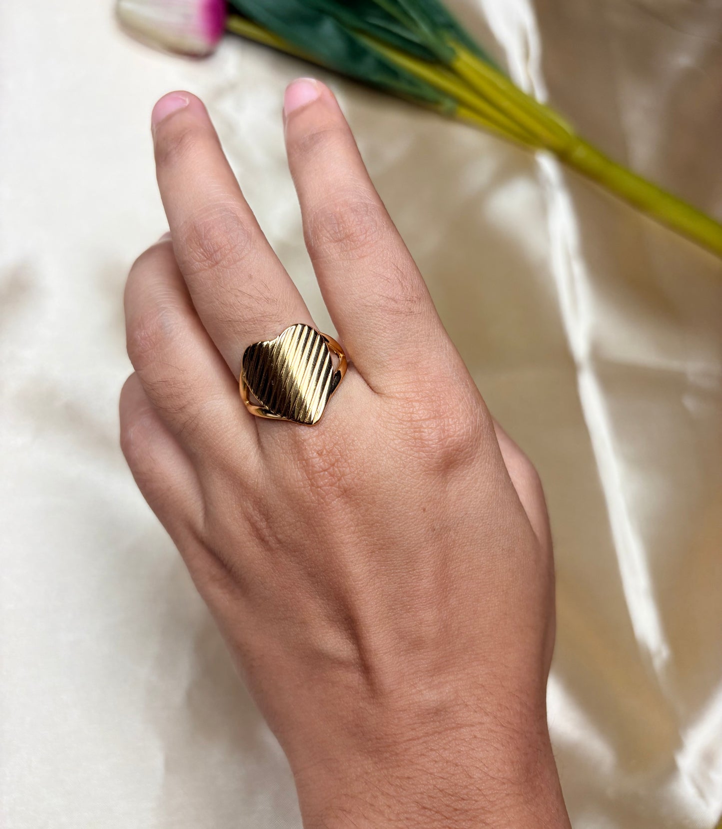 Golden heart Ring(Adjustable Size)