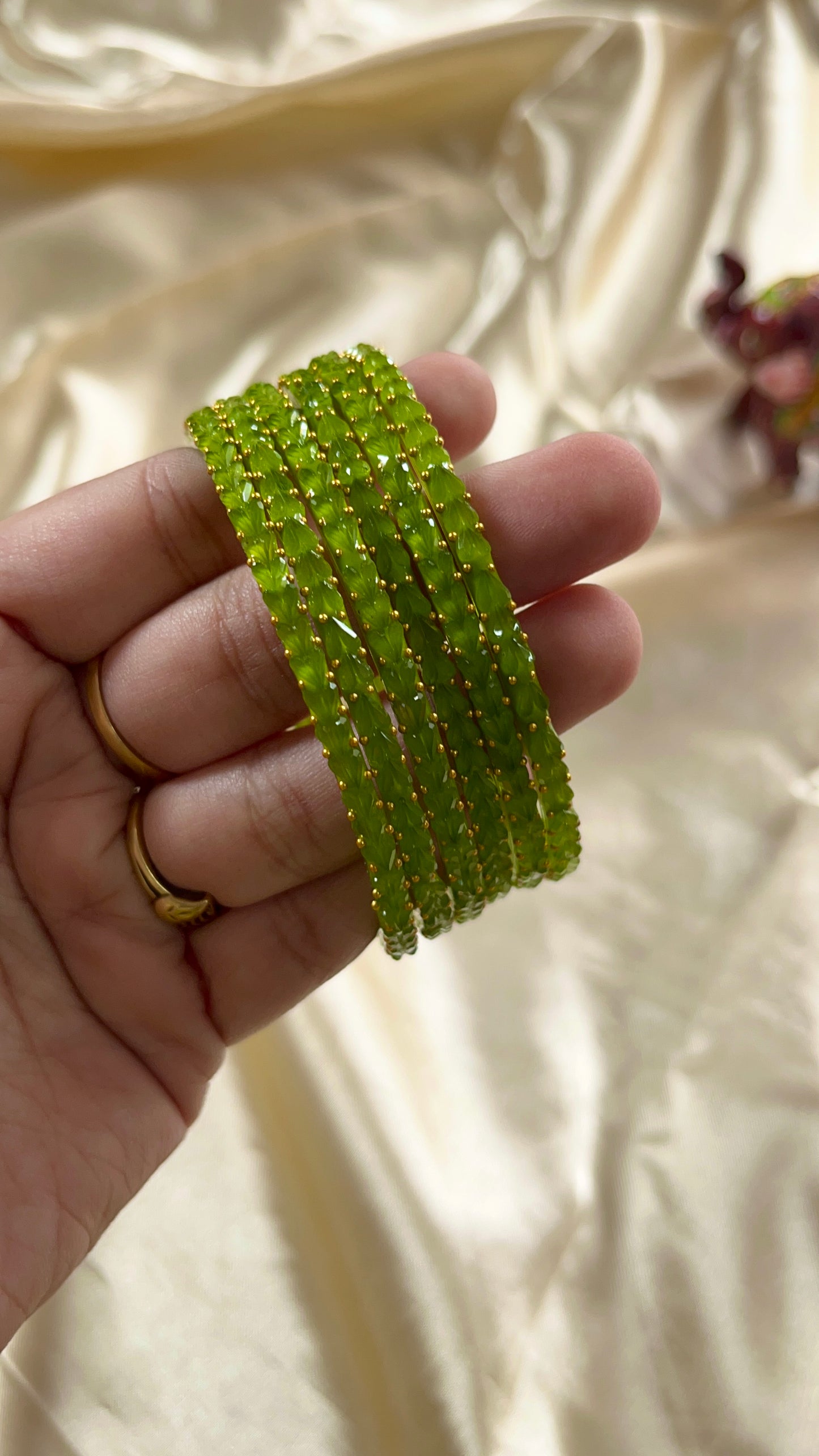 Heart Drop Bangle