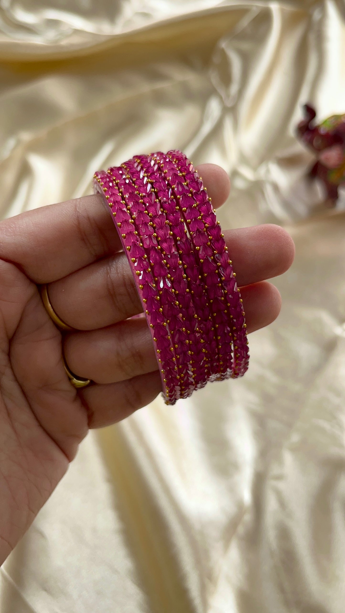 Heart Drop Bangle