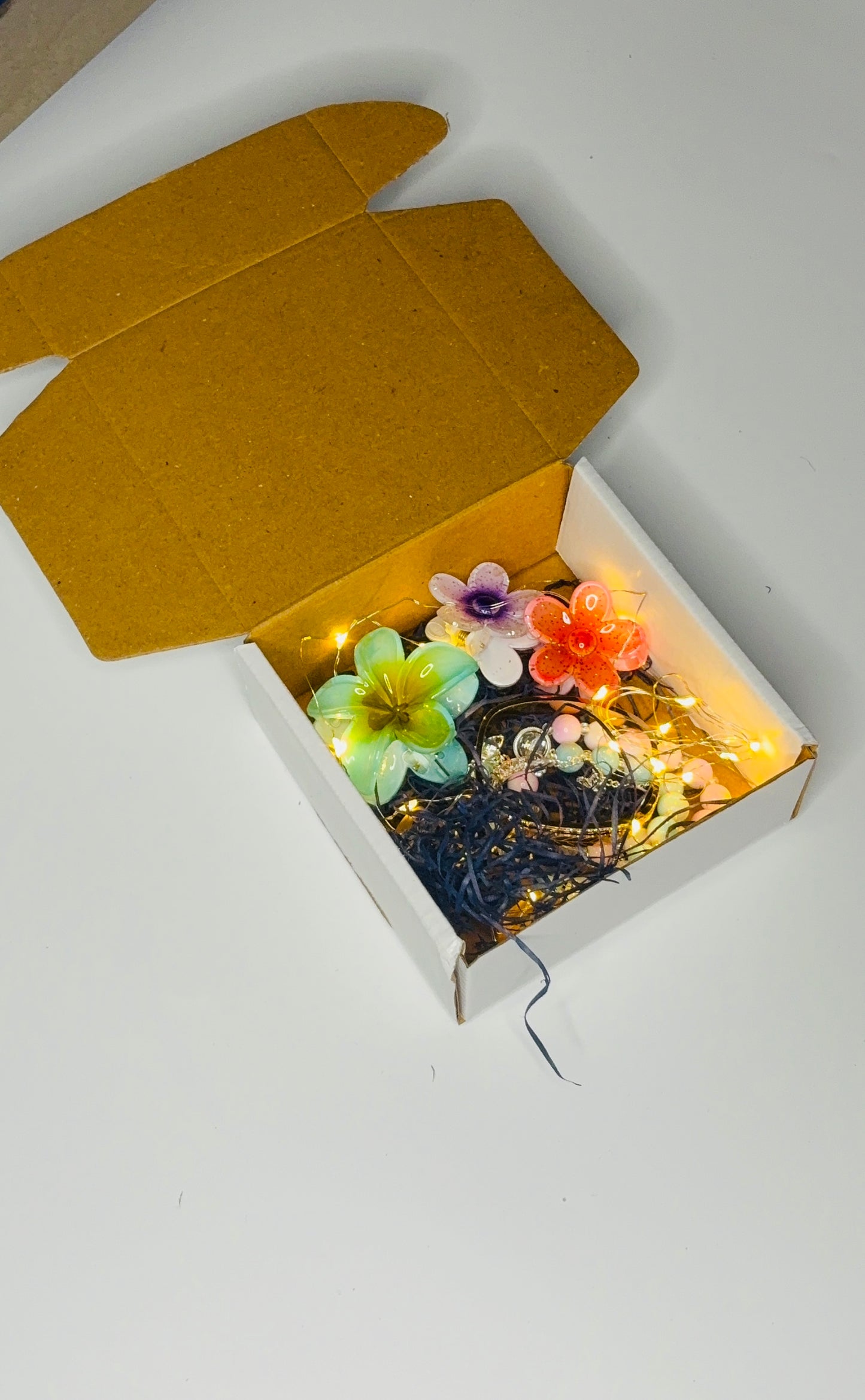 Add Lights to your hamper