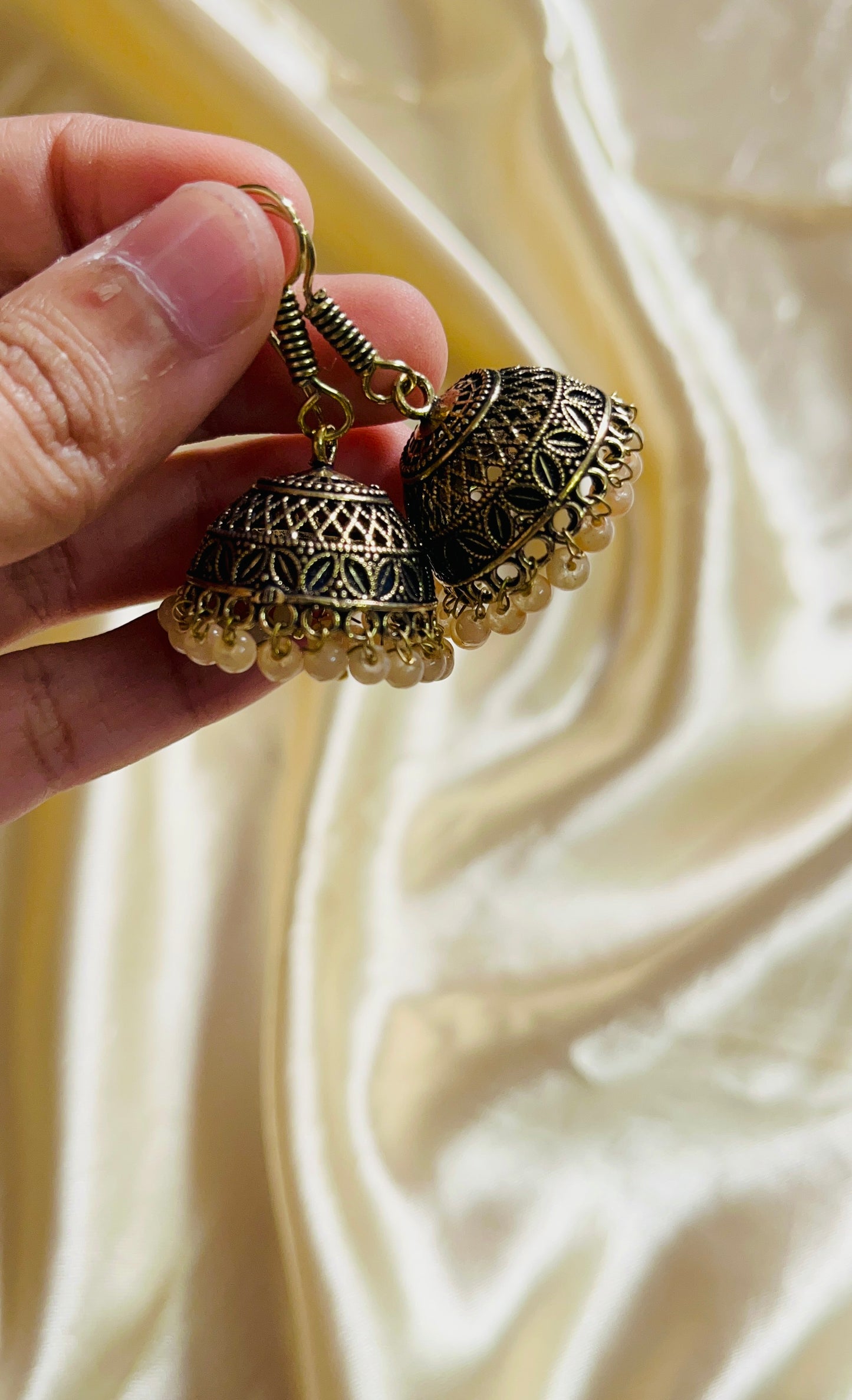 Jaipur jhumka(Antique gold colour & Medium size)