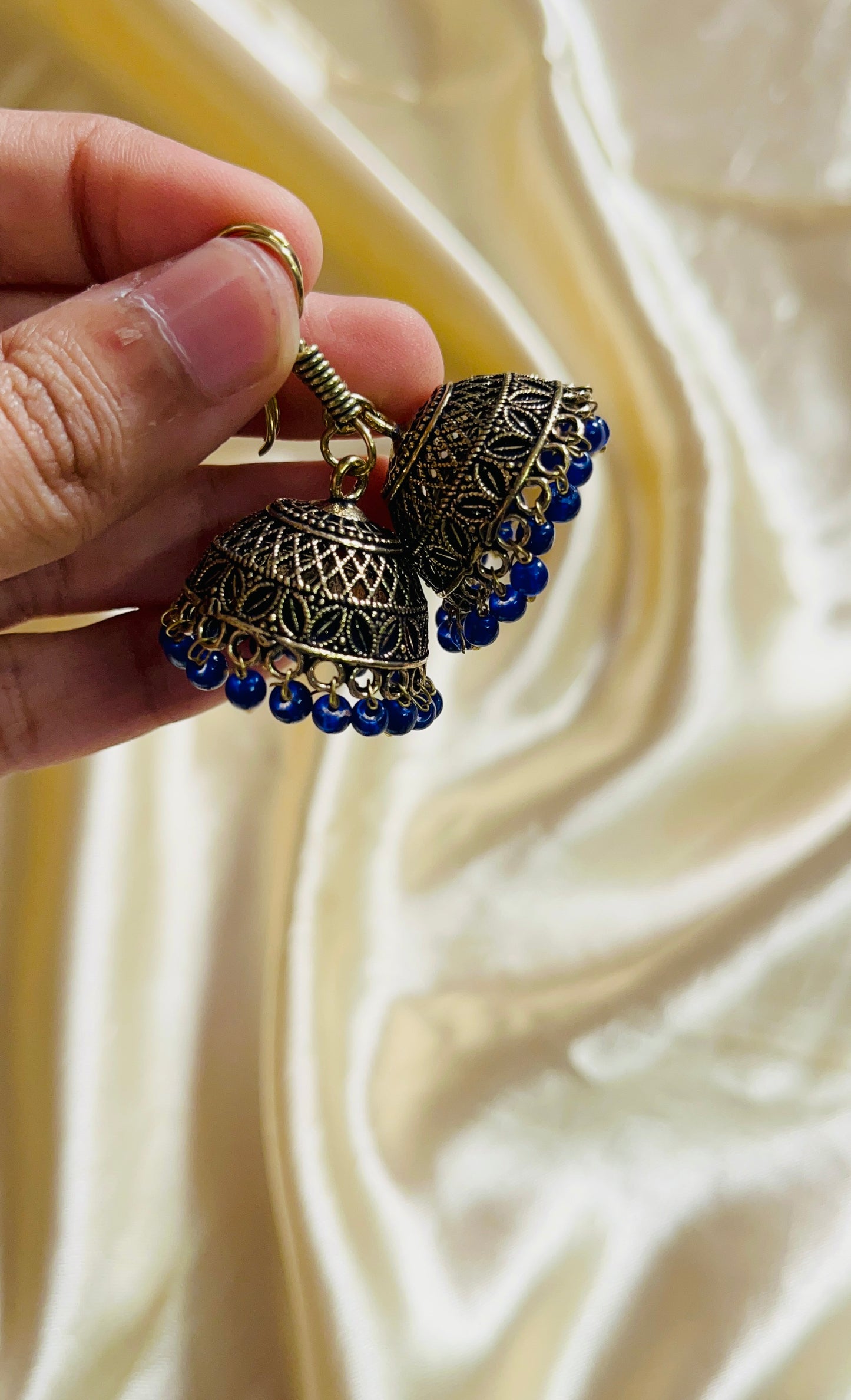 Jaipur jhumka(Antique gold colour & Medium size)