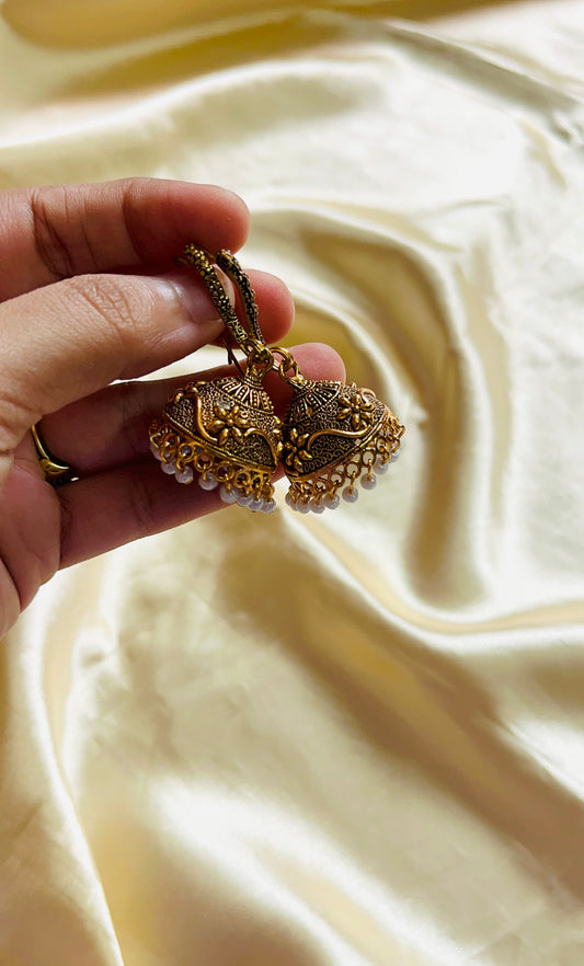 Function wear Hook Jhumka