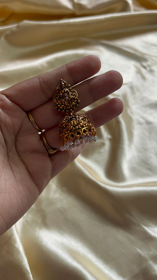 Lakshmi Jhumka