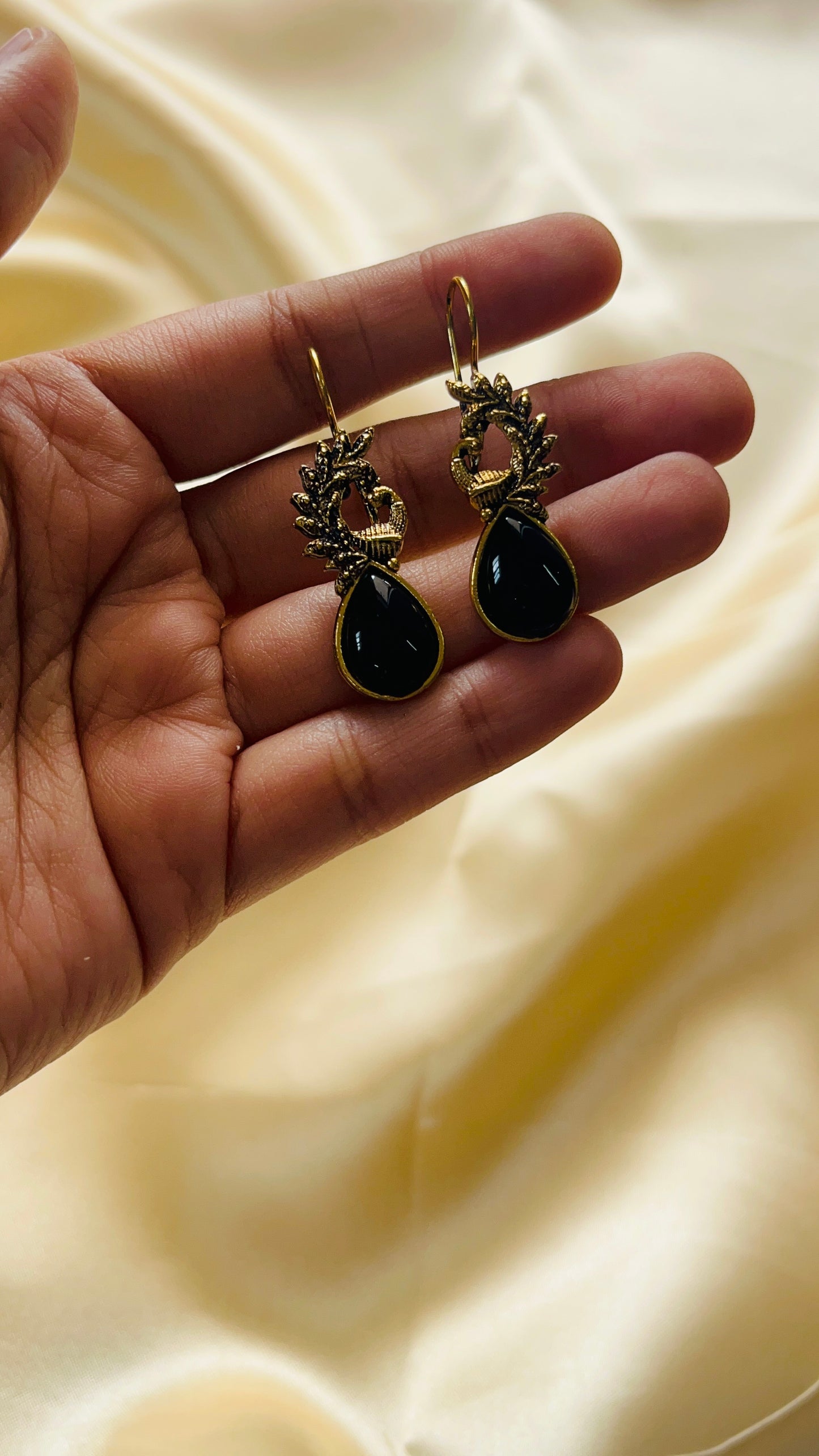 Oxisidised Peacock Hook Earring