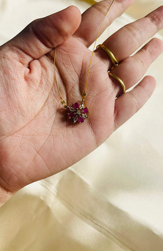 AD Floral Invisible necklace