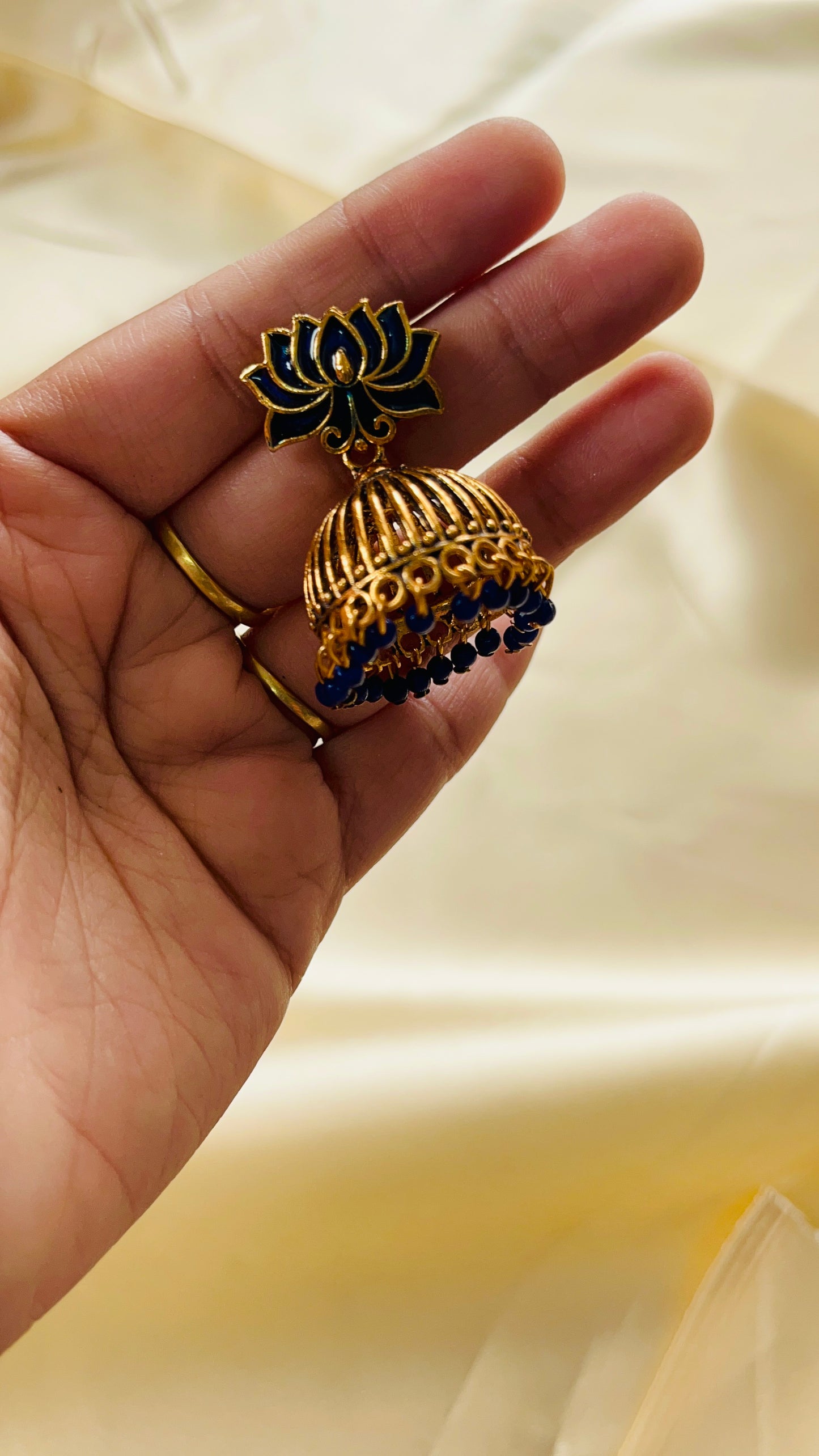 Tamarai Jhumka ( Medium Size)