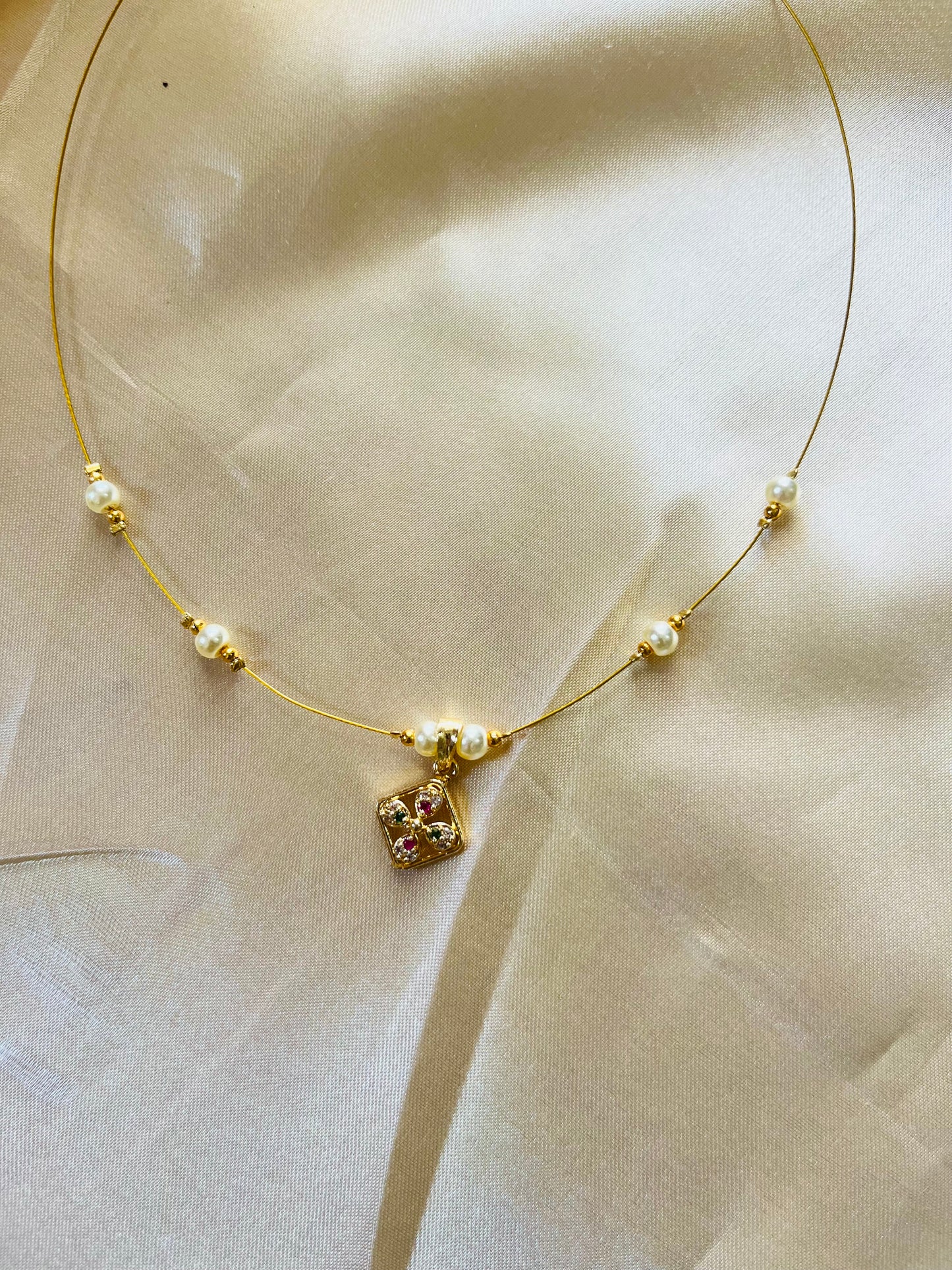 Invisible necklace
