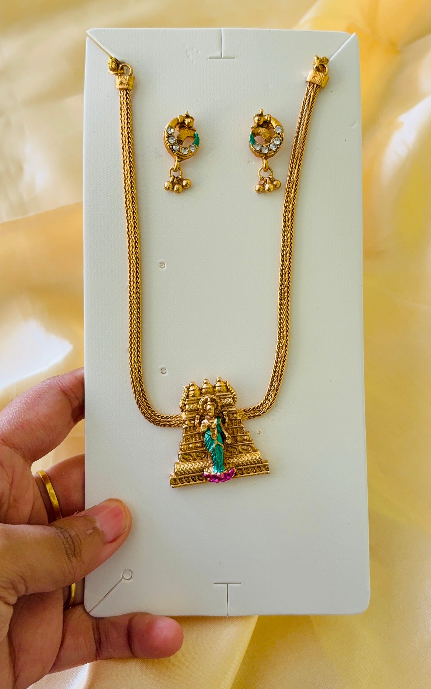 Gopuram neckset