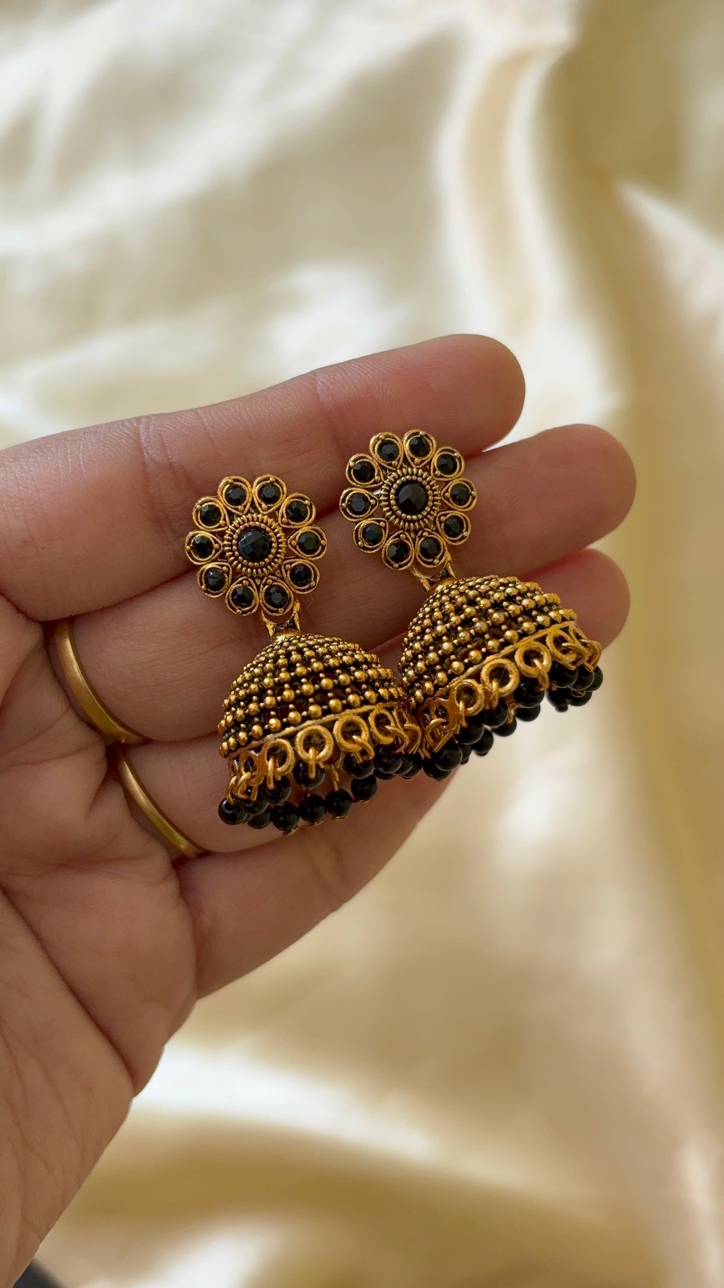 Floral Jhumka