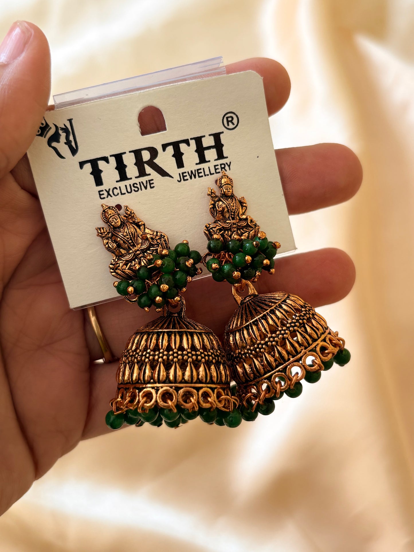 Lakshmi pearl jhumka