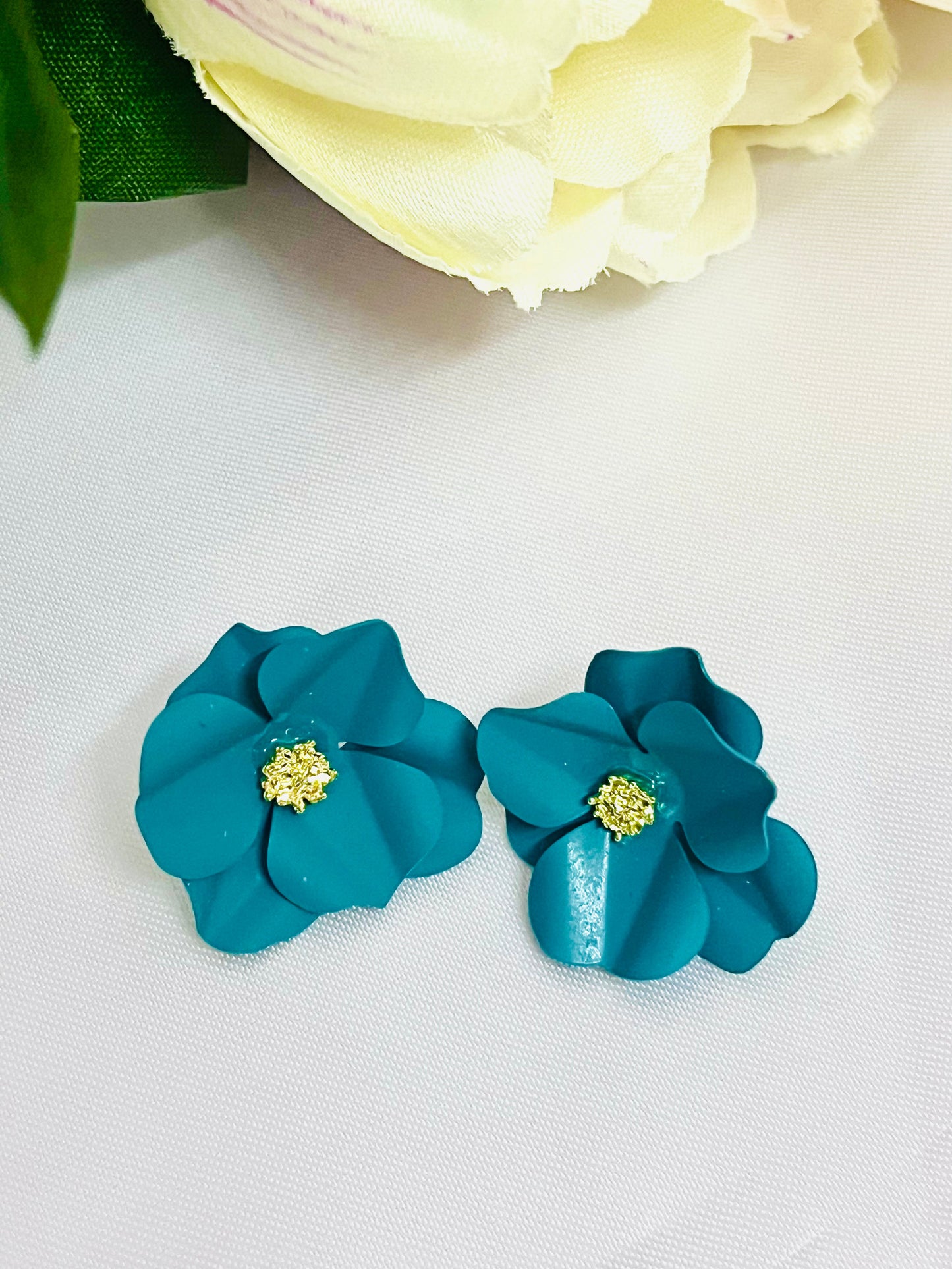Metallic Floral Stud