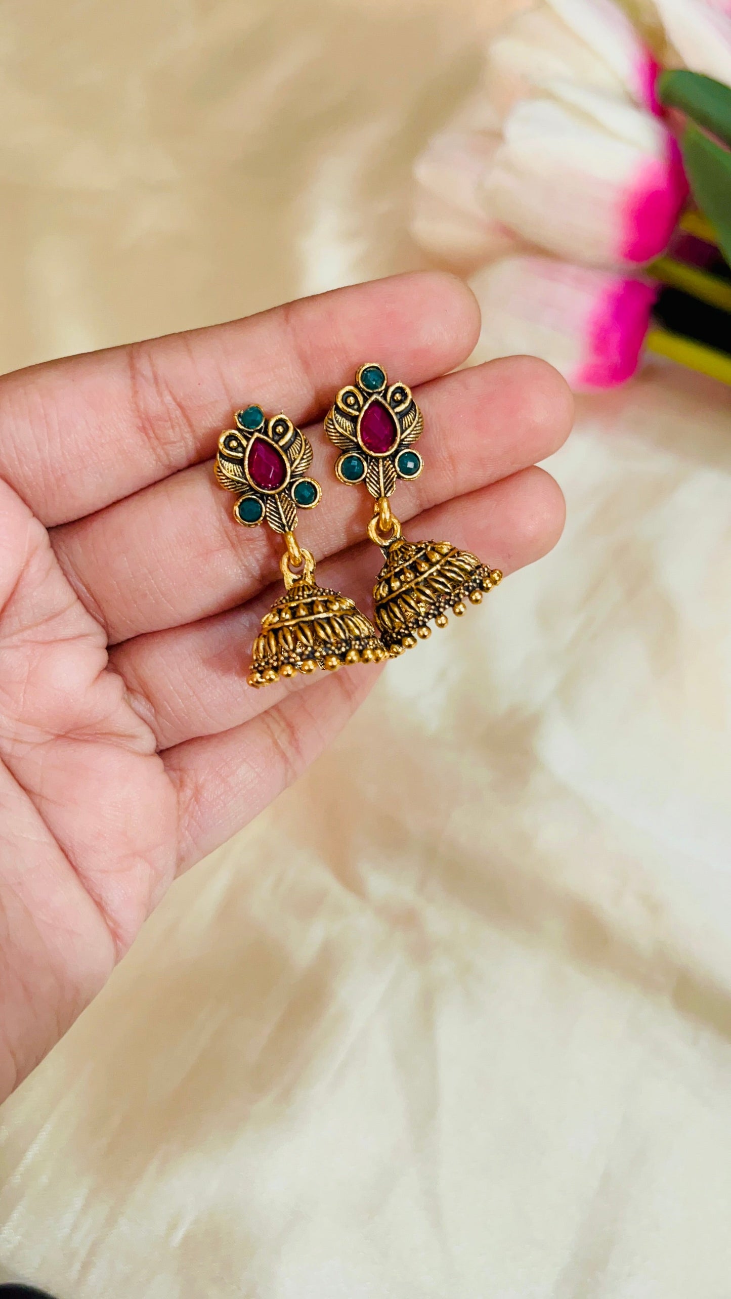 Antique Look alike Jhumka