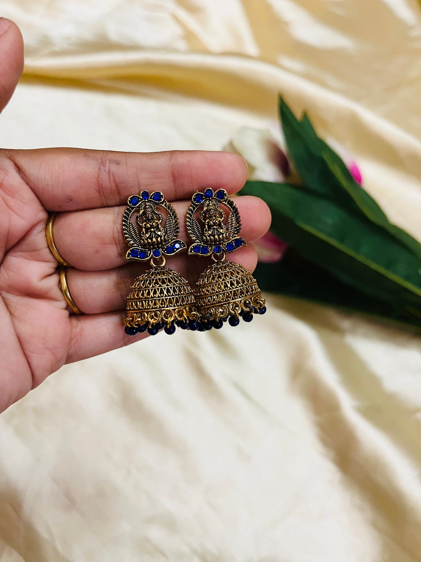 Lakshmi Jhumka