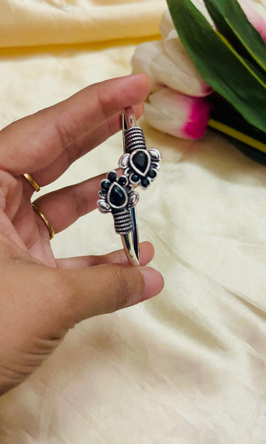 Premium  Oxidised  Kada